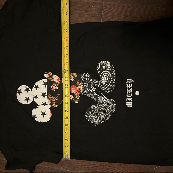 Neff Disney Mickey Mouse Men's Gangster Hip Hop Old English med - Picture 4 of 5